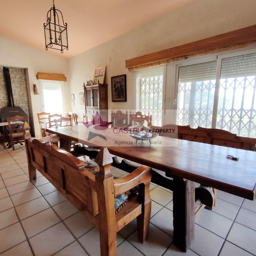 Venta de chalet en Petrer