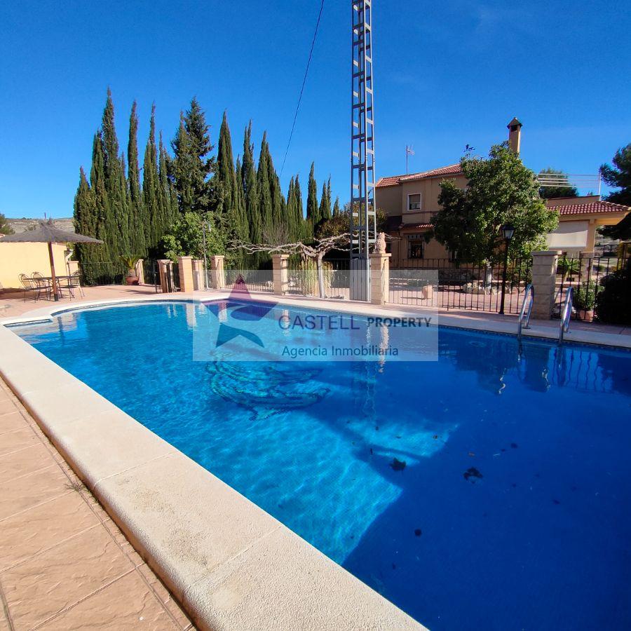 Venta de chalet en Hondón de las Nieves