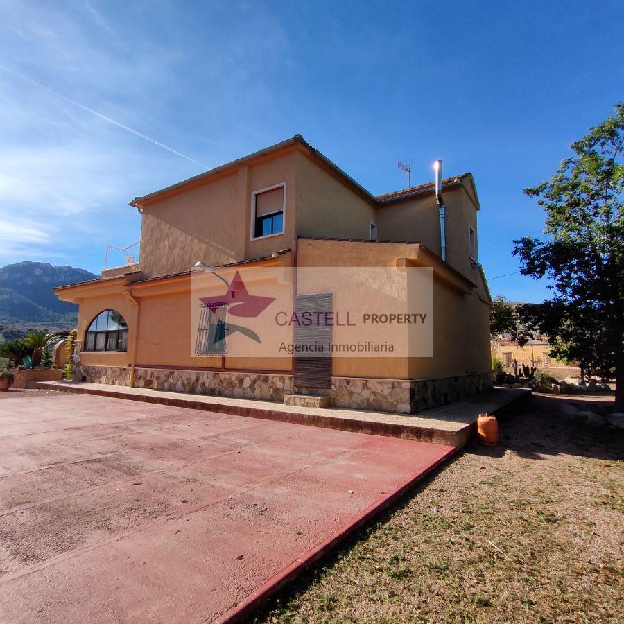 Venta de chalet en Hondón de las Nieves