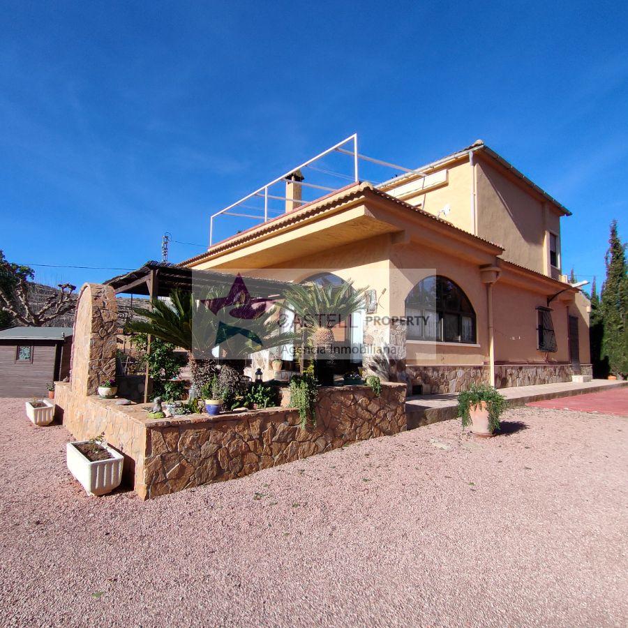 Venta de chalet en Hondón de las Nieves