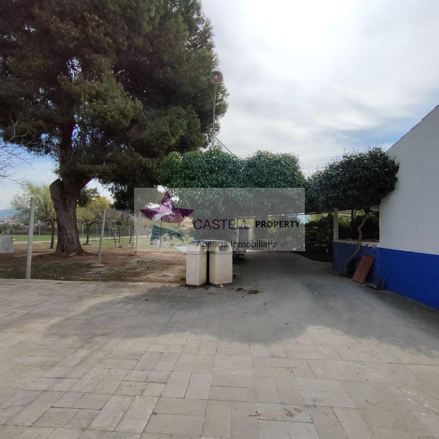 For sale of chalet in Villena