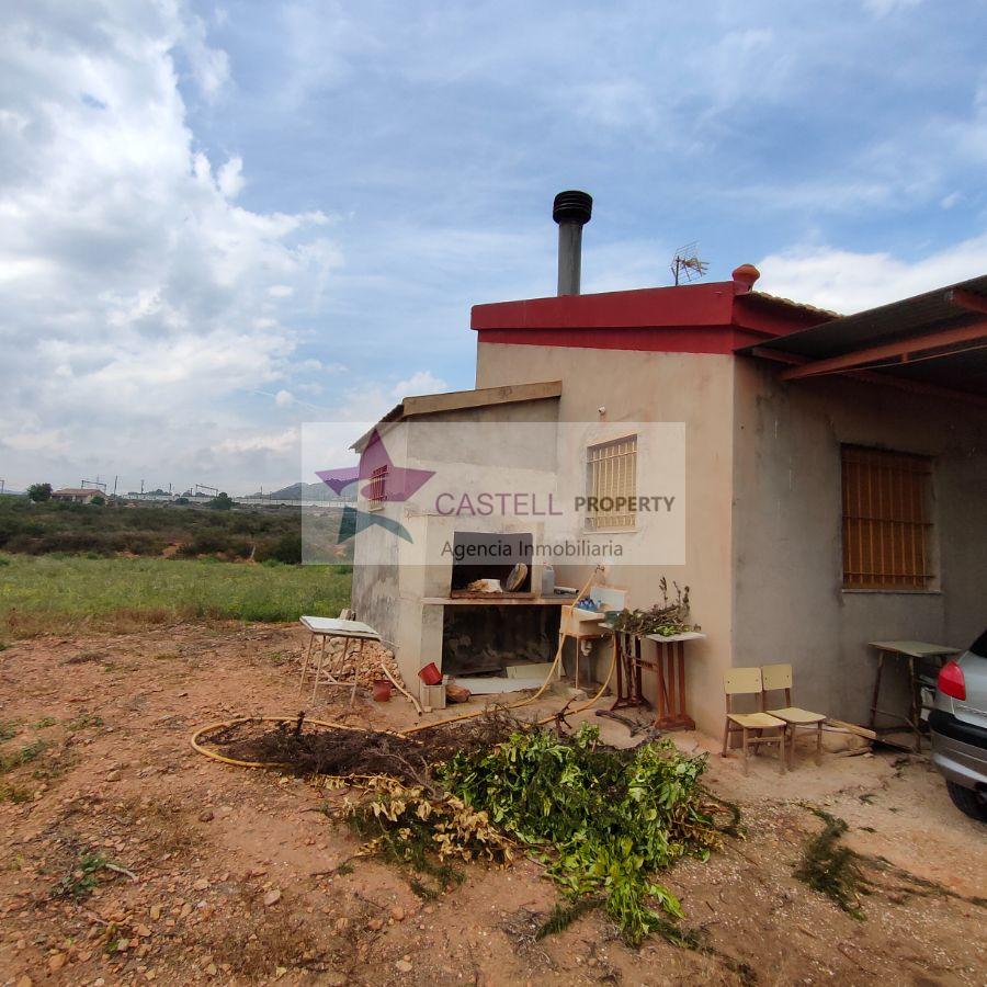 For sale of rural property in Novelda