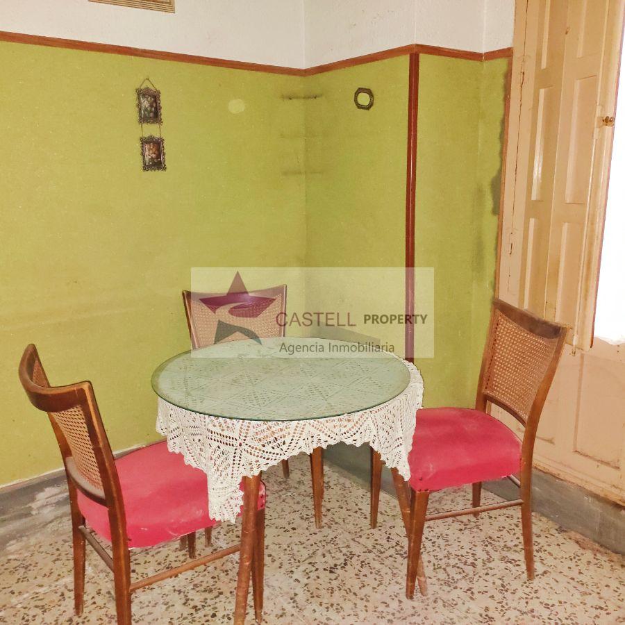 For sale of house in Monóvar-Monòver