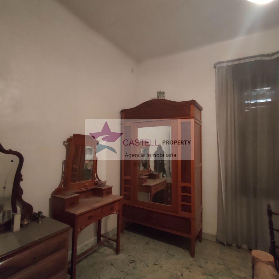 For sale of house in Elda