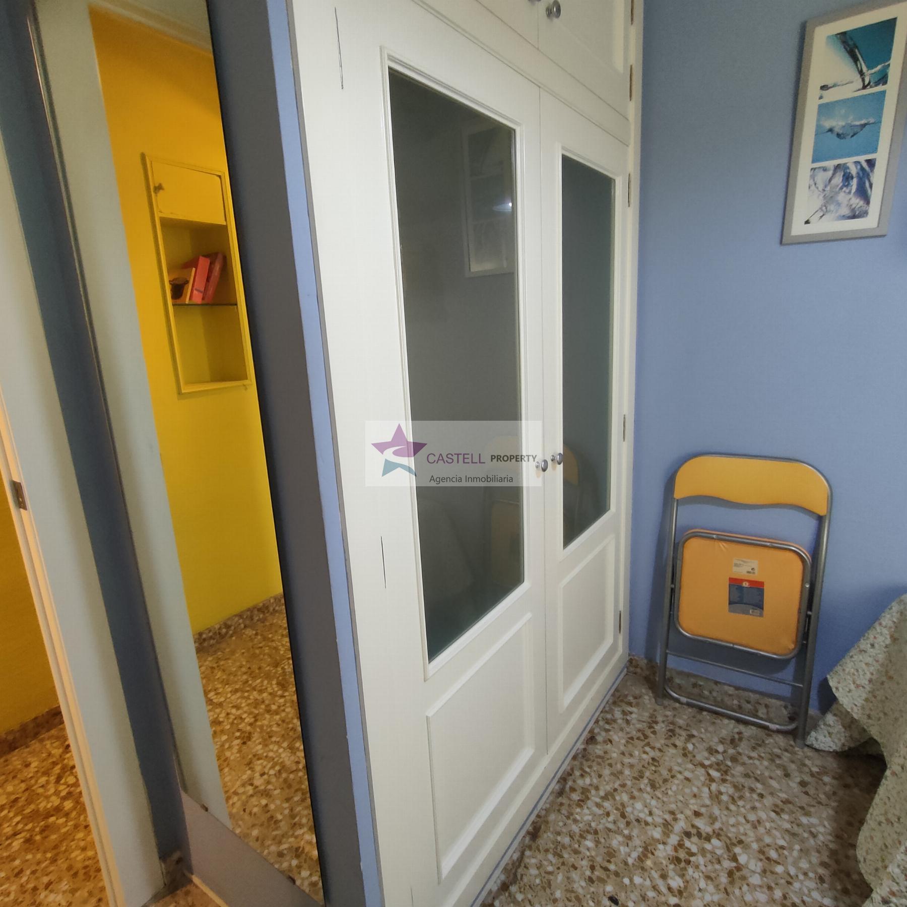 For sale of apartment in Elda