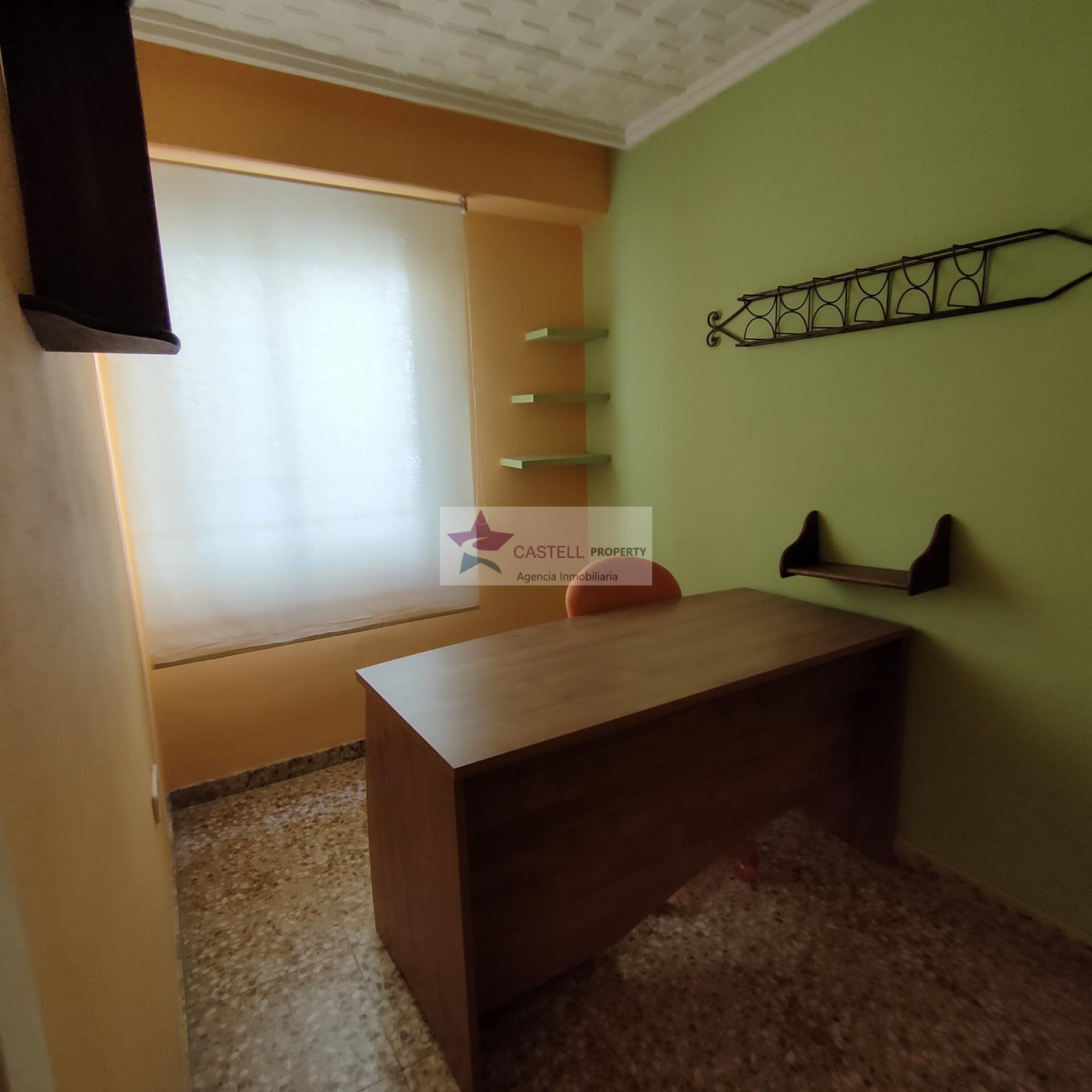 For sale of apartment in Elda