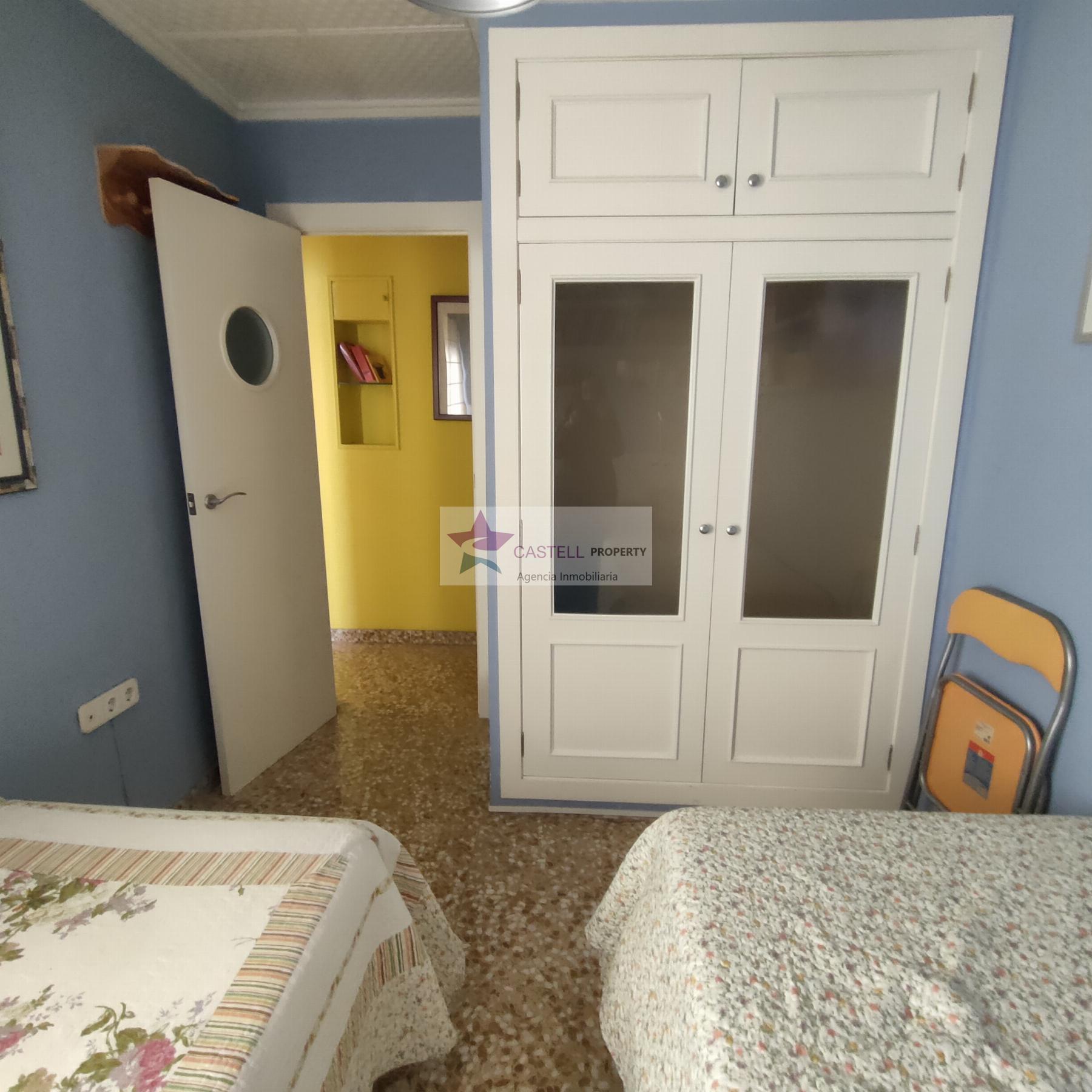 For sale of apartment in Elda