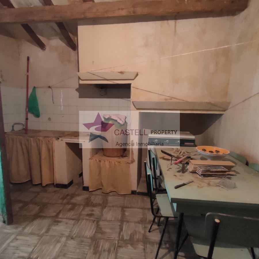 Venta de casa en Algueña