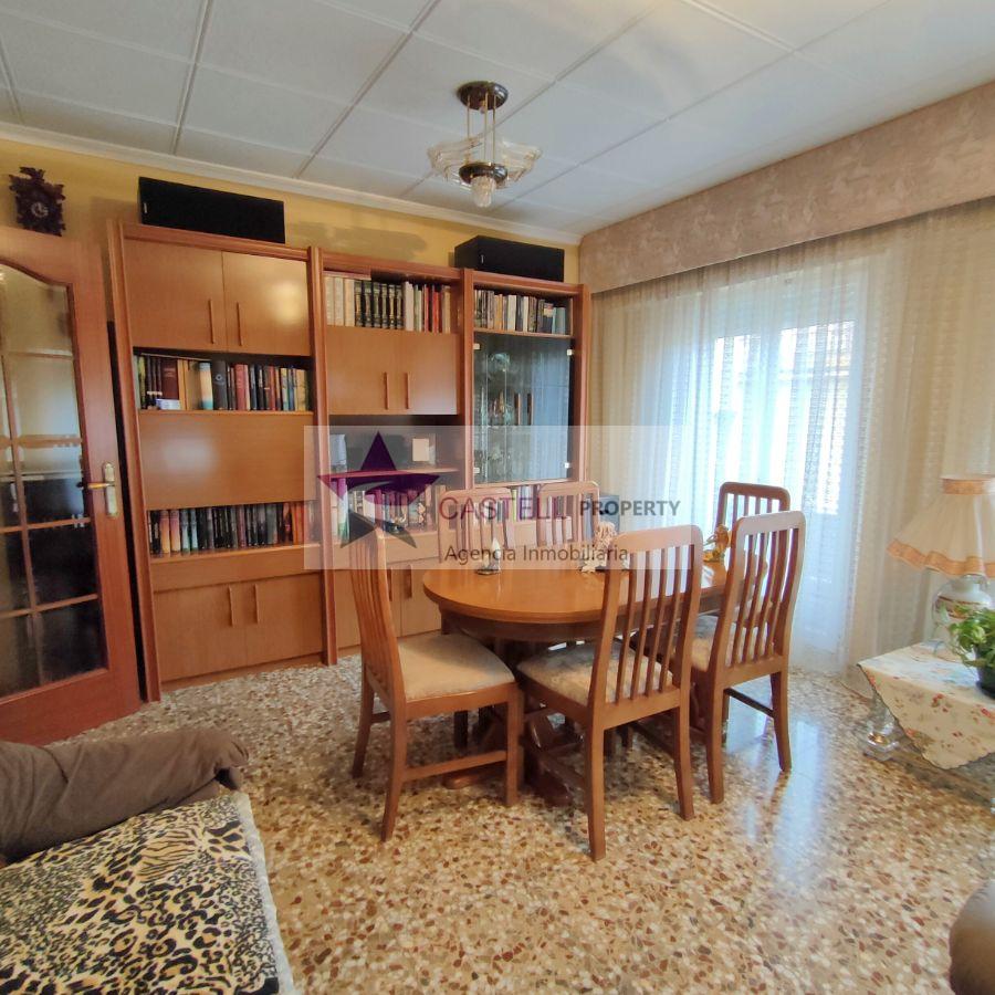 For sale of apartment in Elda