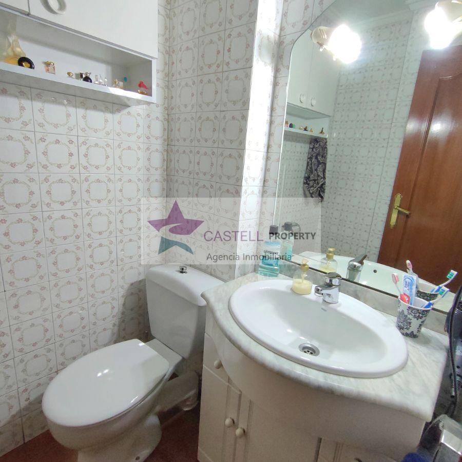 For sale of apartment in Elda