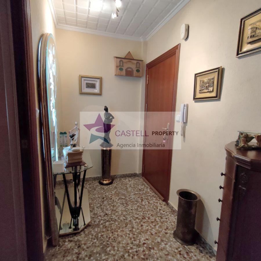 For sale of apartment in Elda