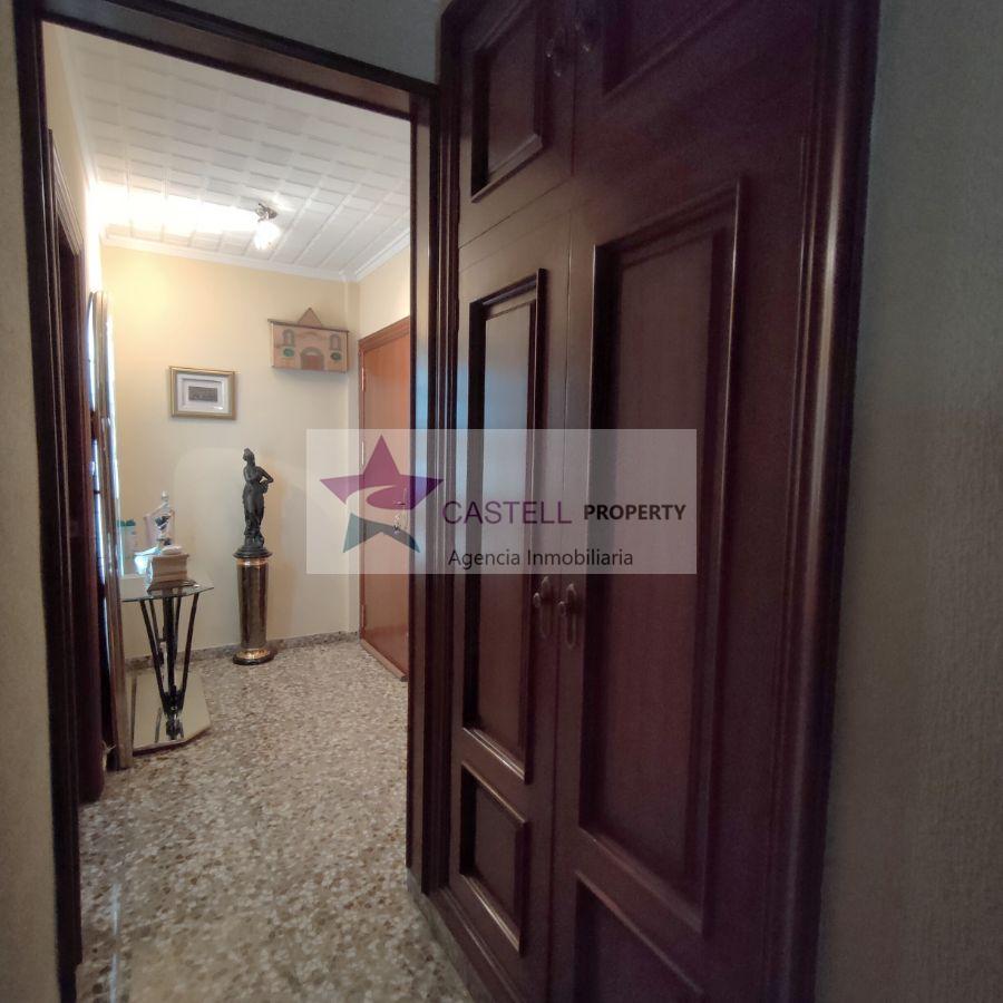 For sale of apartment in Elda