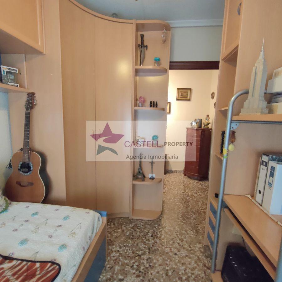 For sale of apartment in Elda