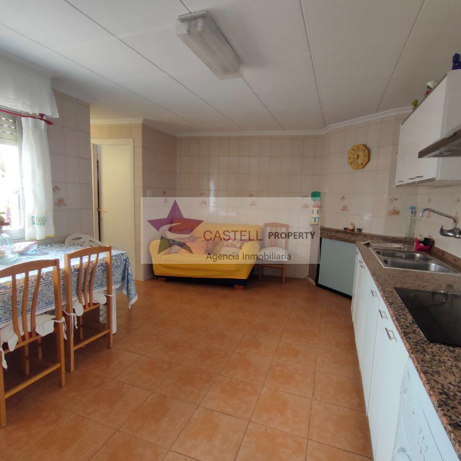 For sale of house in Monóvar-Monòver