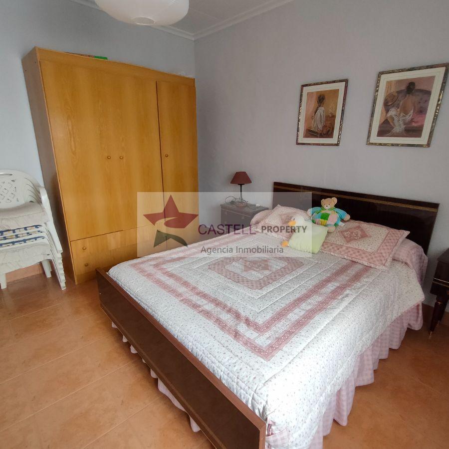 For sale of house in Monóvar-Monòver