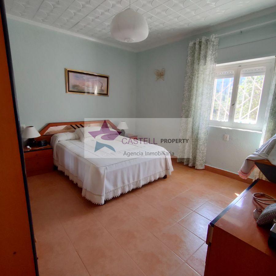 For sale of house in Monóvar-Monòver