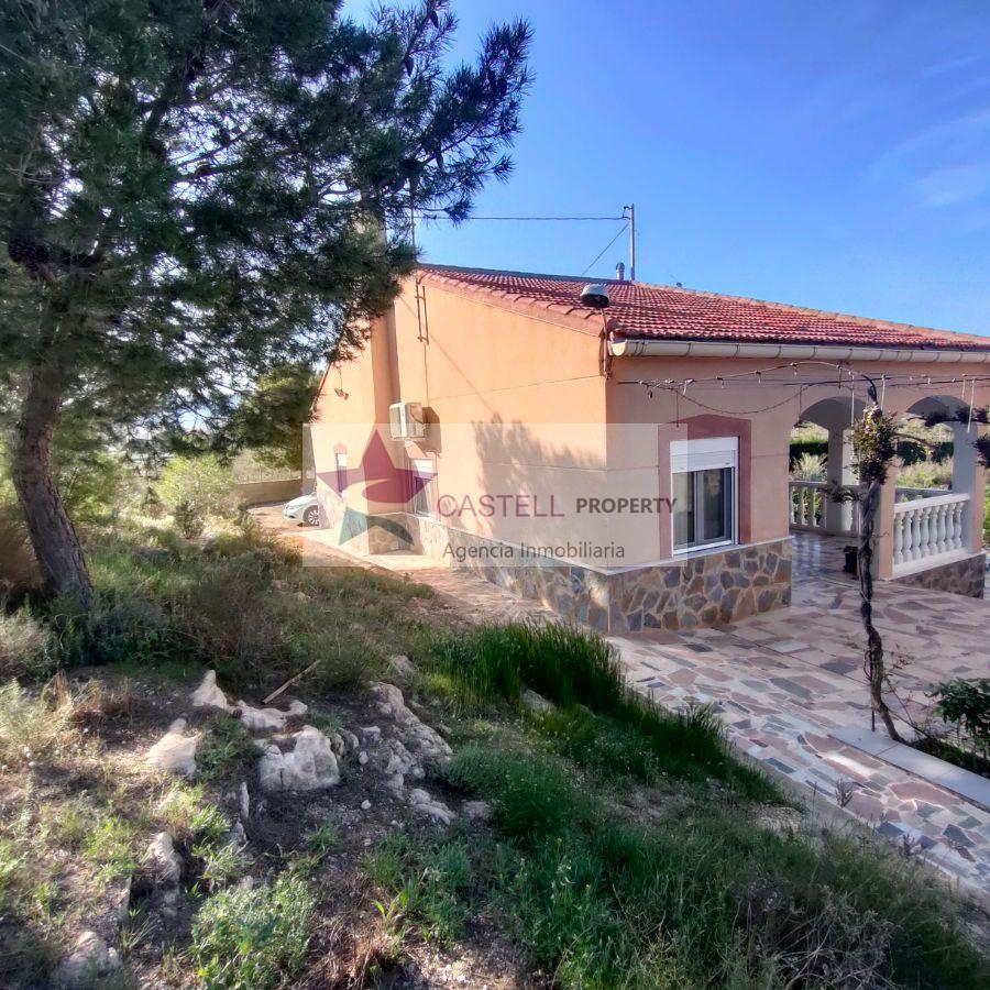 For sale of chalet in Monóvar-Monòver