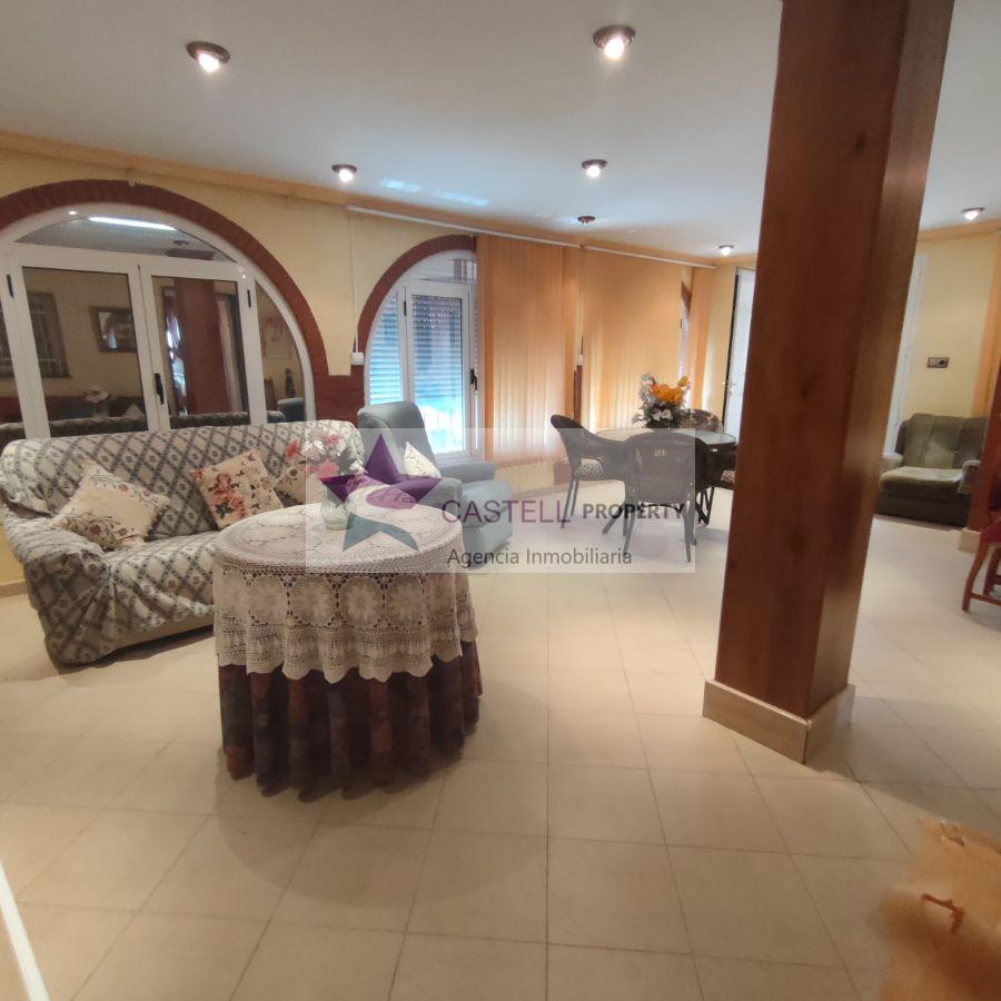 For sale of chalet in Algueña