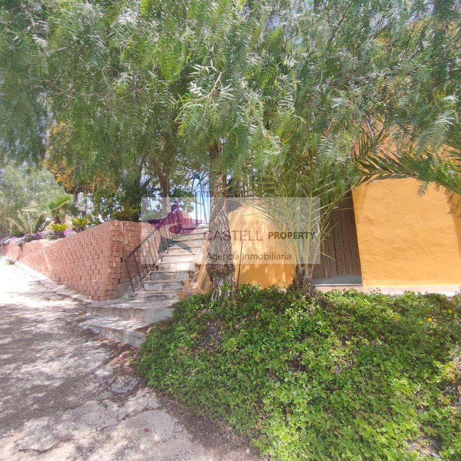 Venta de chalet en Algueña