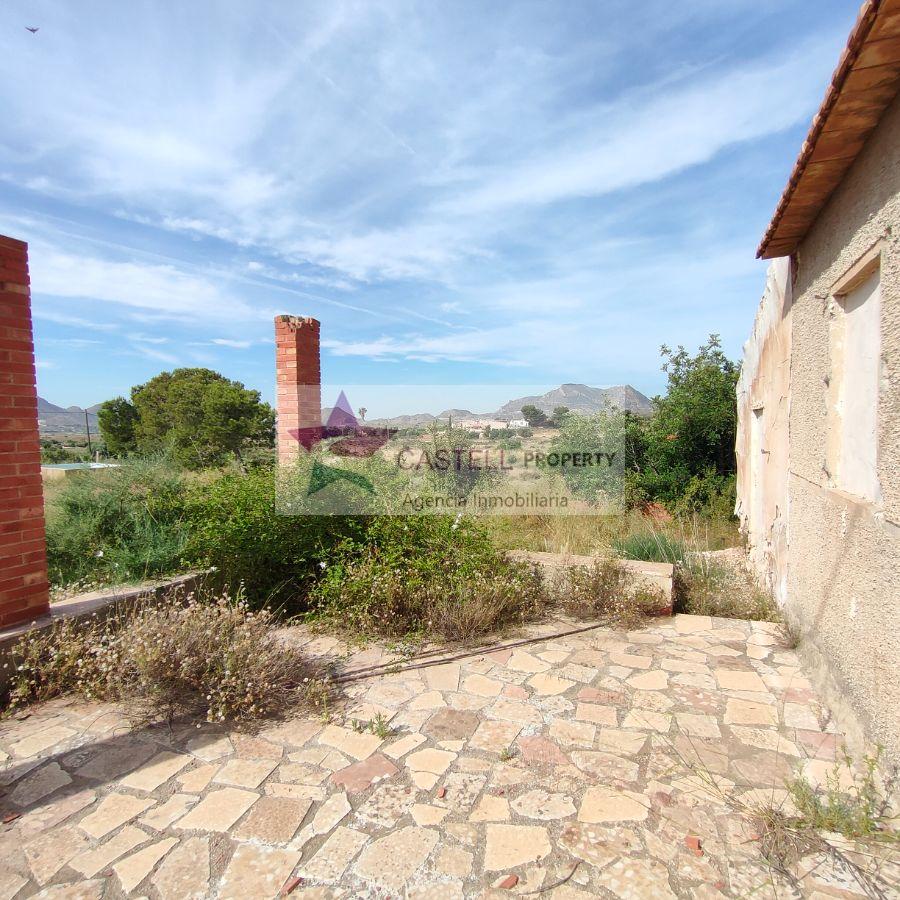 For sale of rural property in Alicante