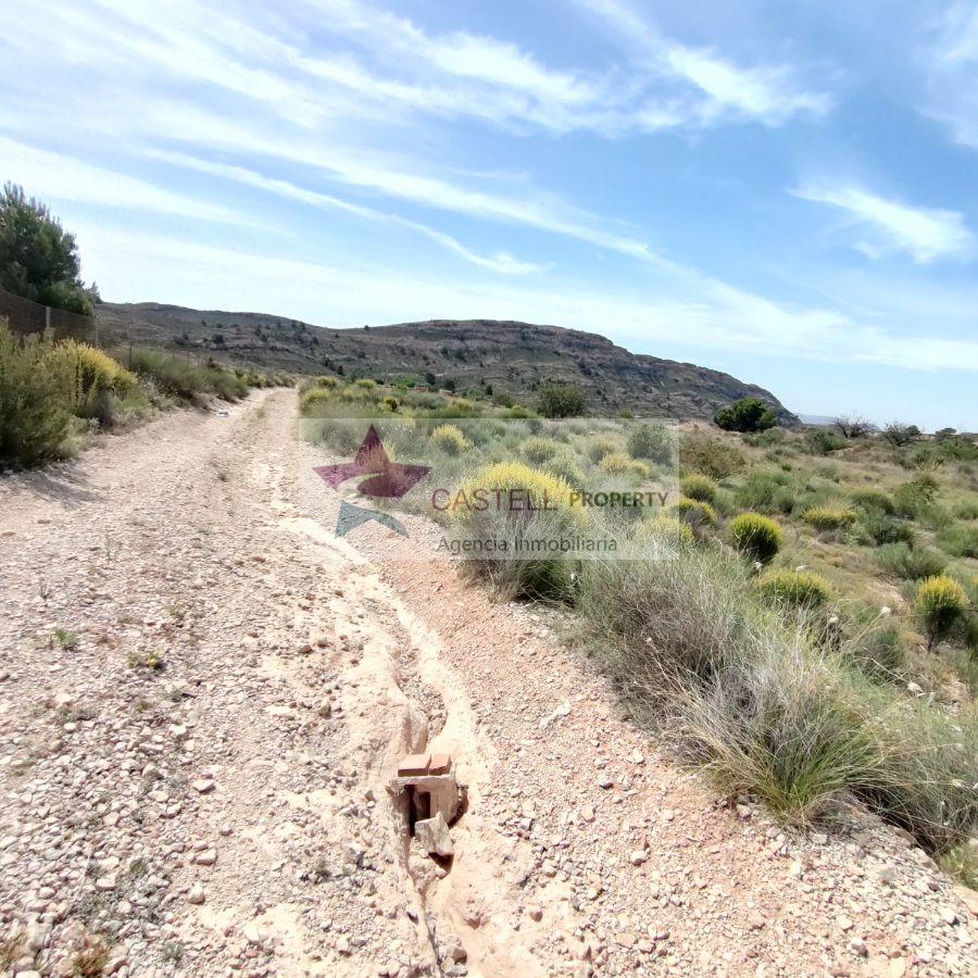 Venta de terreno en Agost