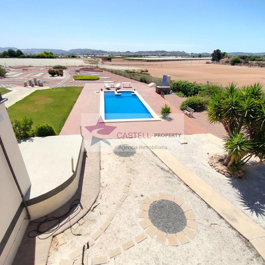 For sale of chalet in Novelda