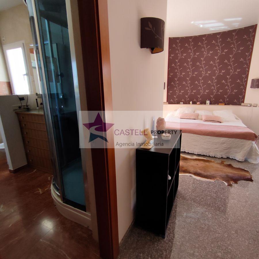 For sale of chalet in Novelda