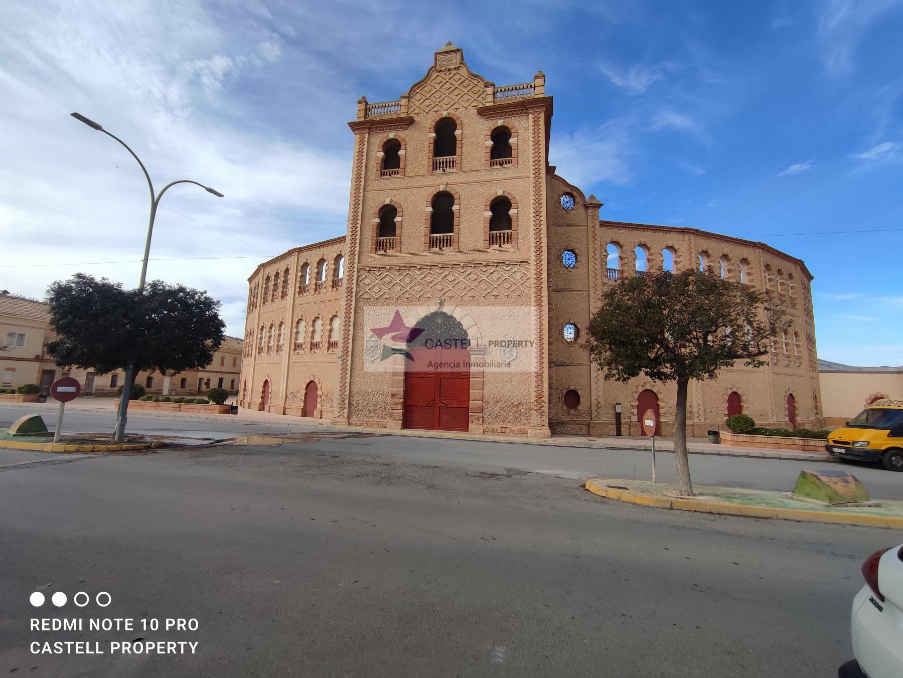 Venta de casa en Caudete