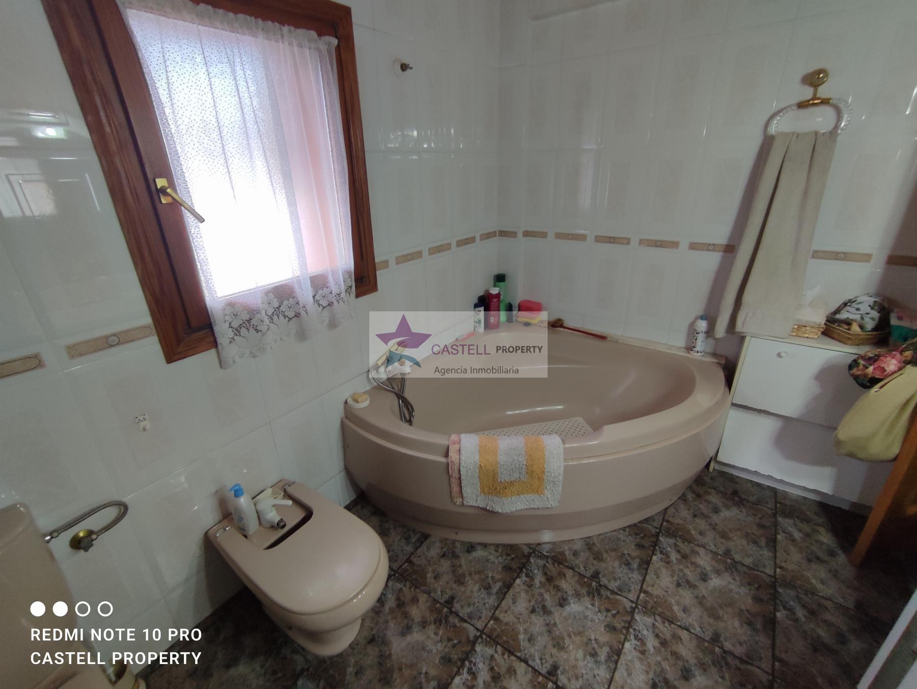 Venta de casa en Caudete