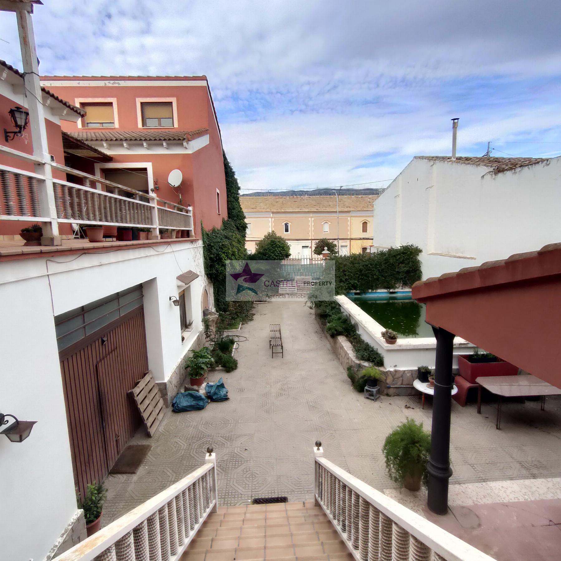 Venta de casa en Caudete