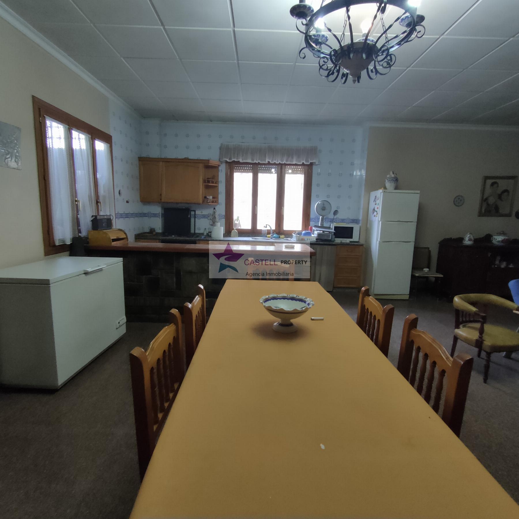 Venta de casa en Caudete