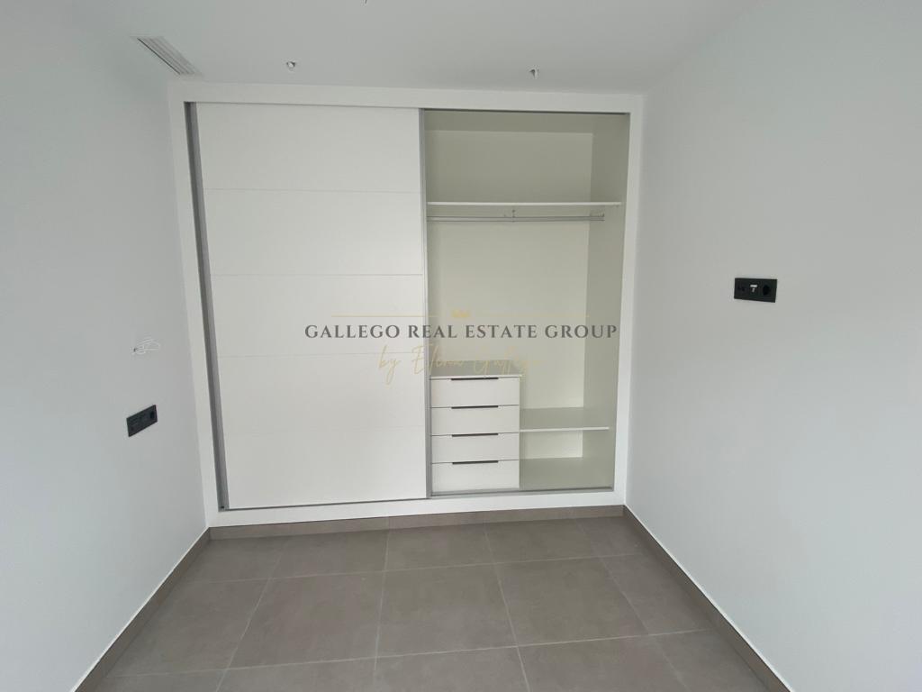 Venta de casa en Los Alcázares