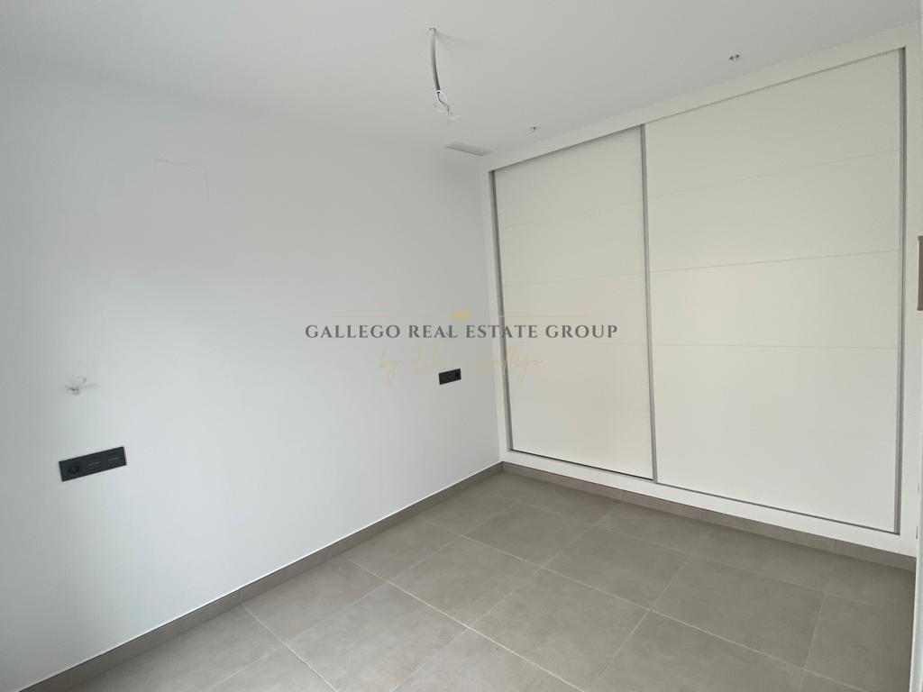 Venta de casa en Los Alcázares