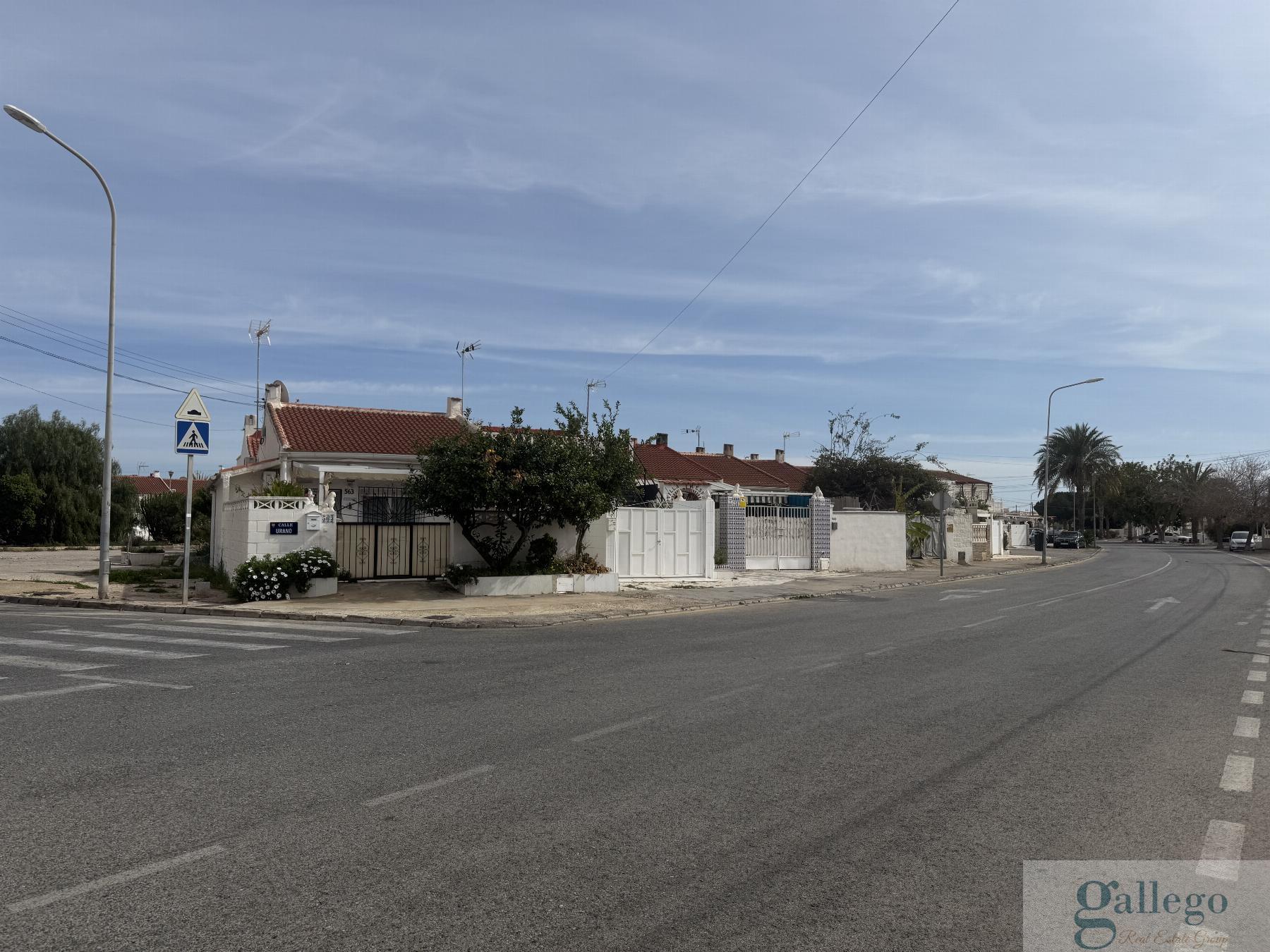 For sale of bungalow in Torrevieja