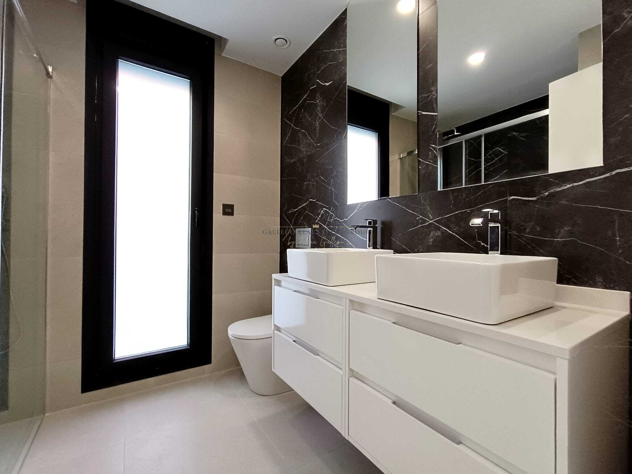 Venta de casa en Benijófar