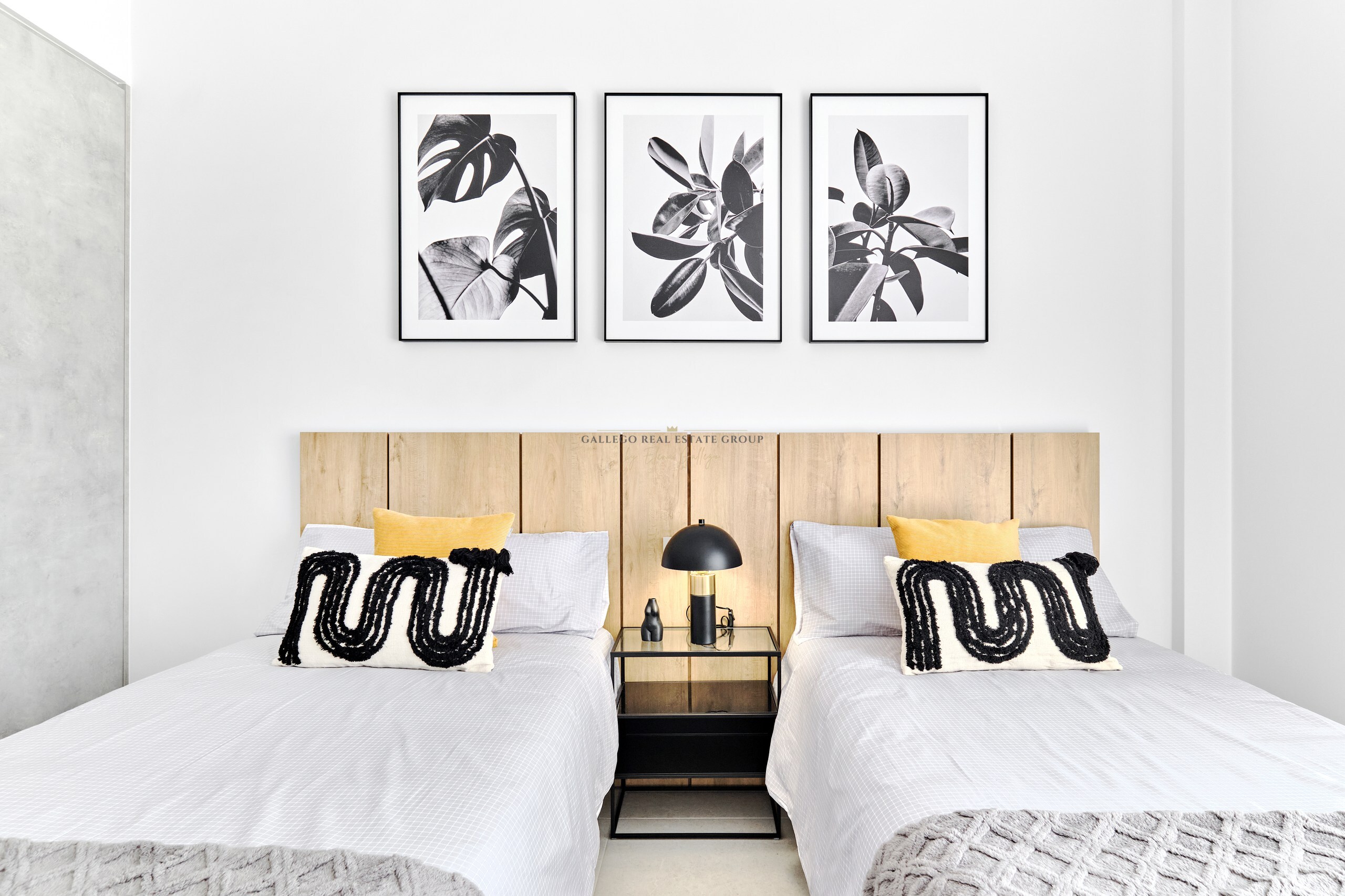 Venta de villa en San Miguel de Salinas