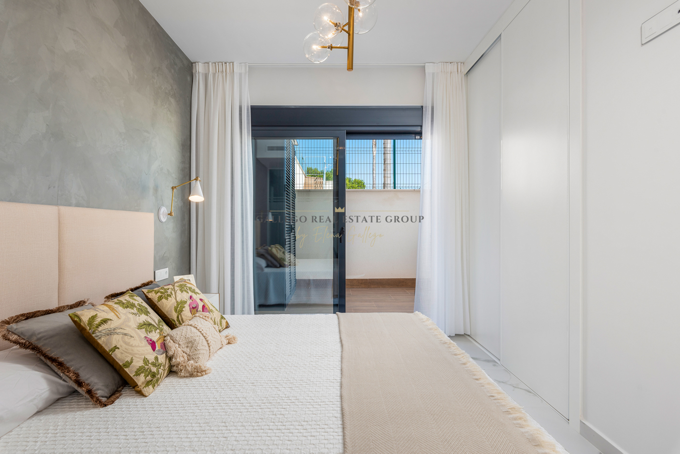 Venta de bungalow en San Miguel de Salinas