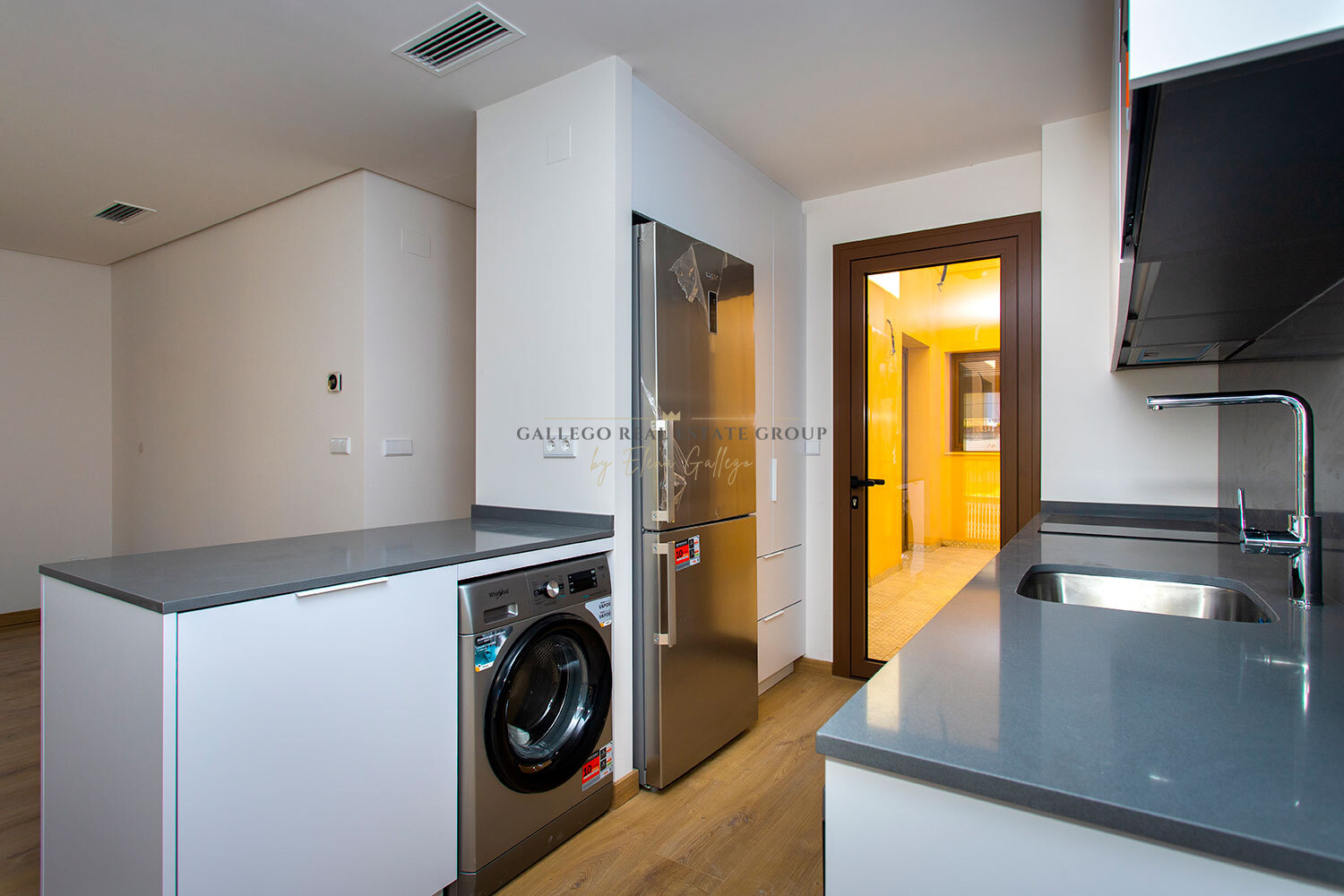 Venta de  en Hondón de las Nieves