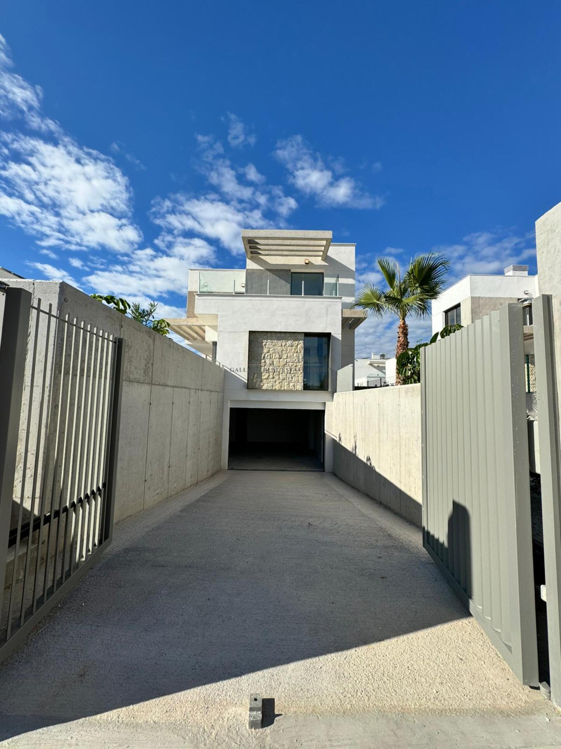 Venta de casa en Finestrat
