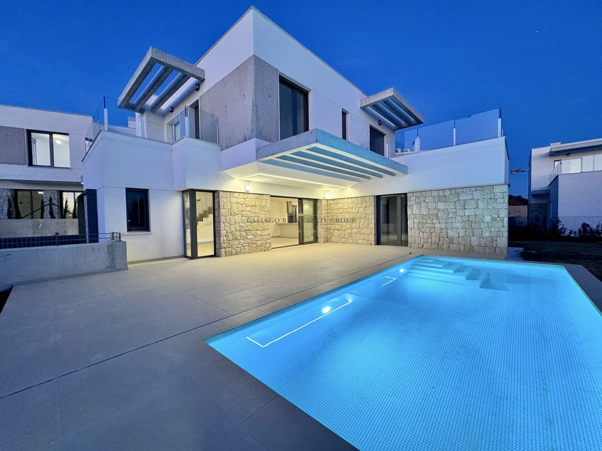 Venta de casa en Finestrat