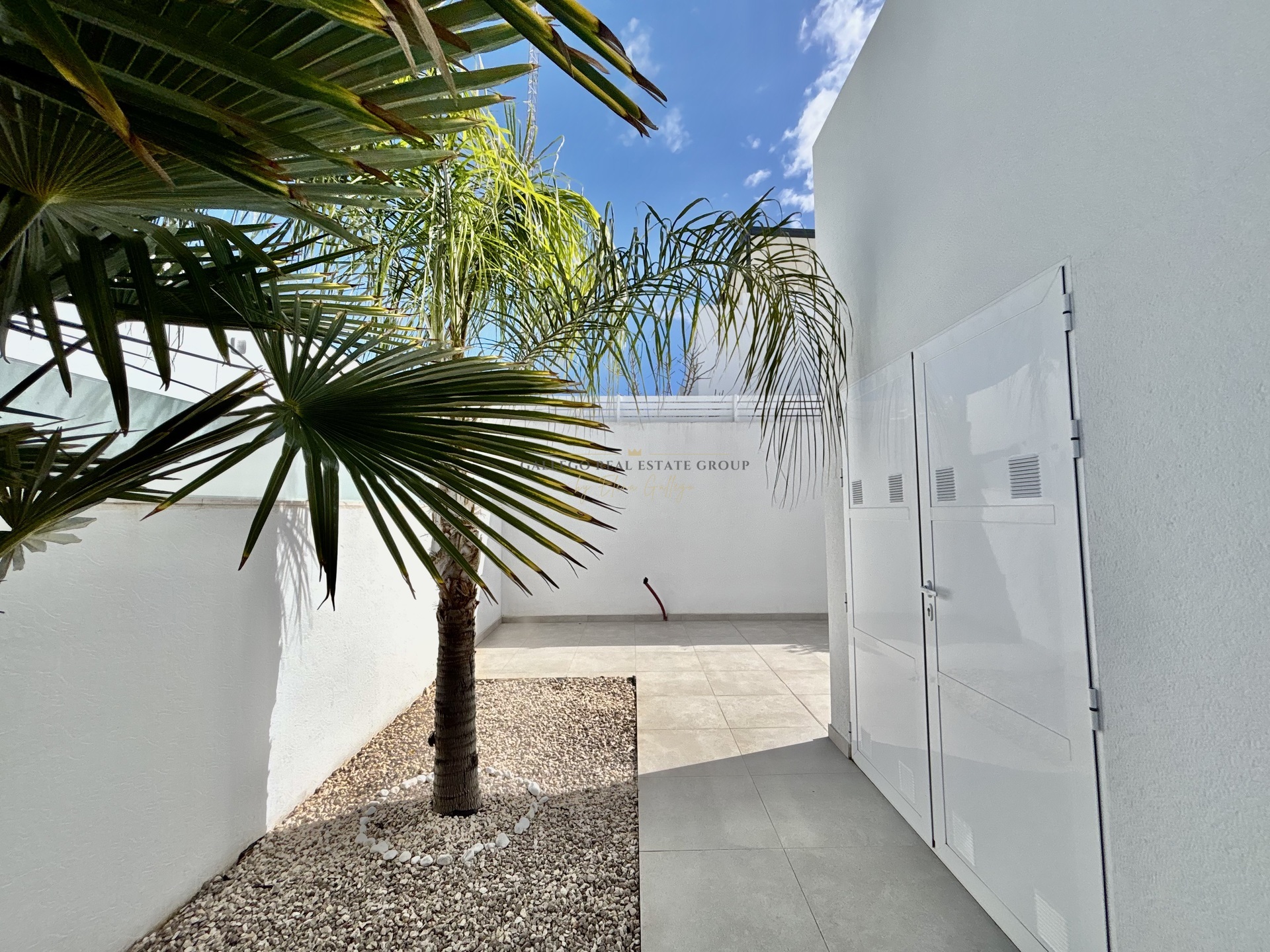 Venta de obra nueva en Benijófar