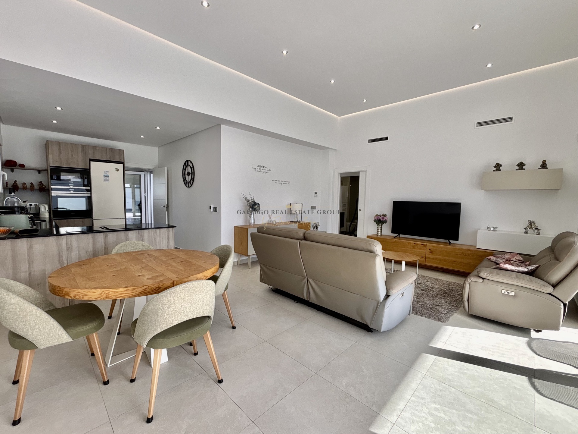 Venta de obra nueva en Benijófar