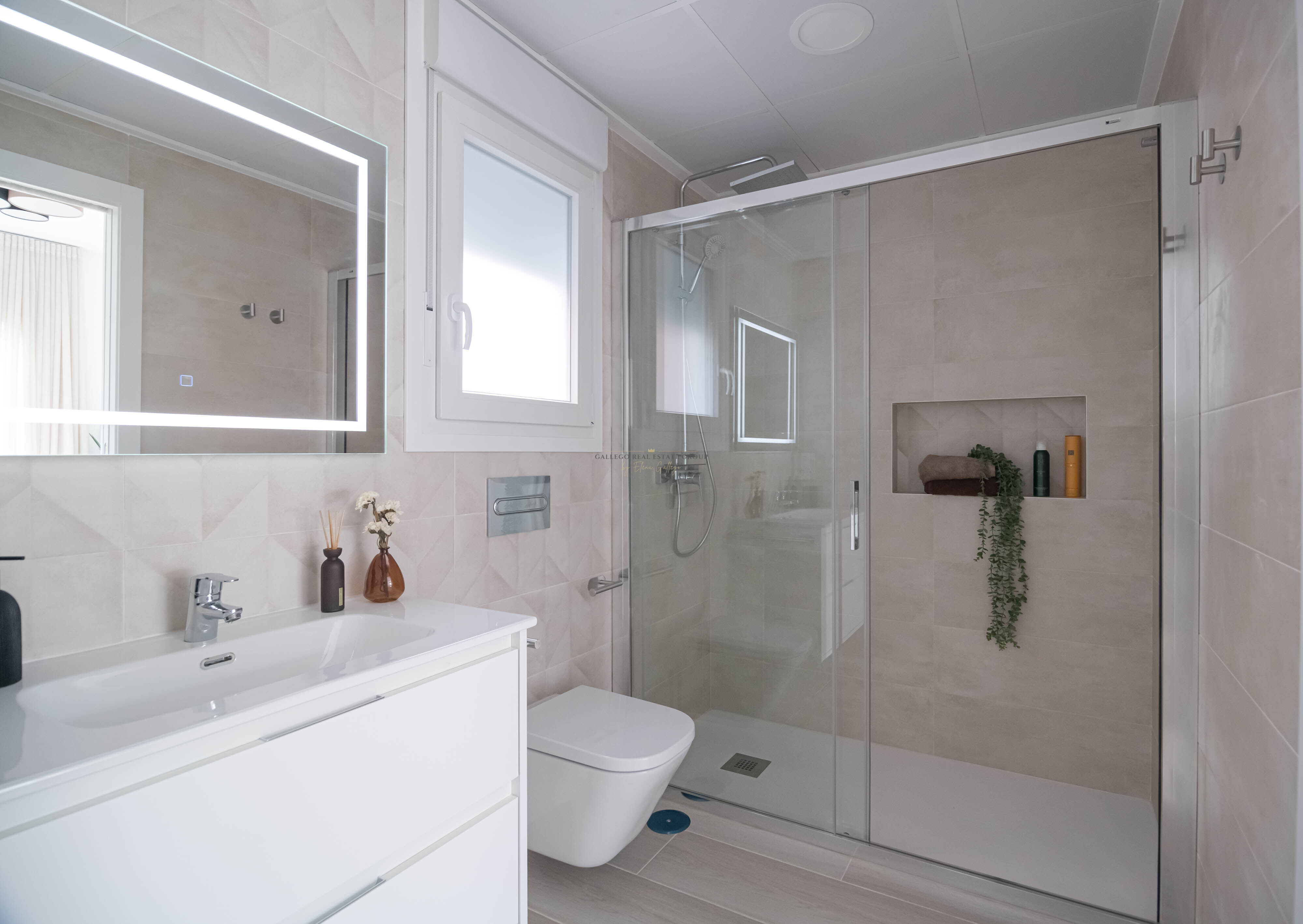 Venta de obra nueva en Jerónimo y Avileses