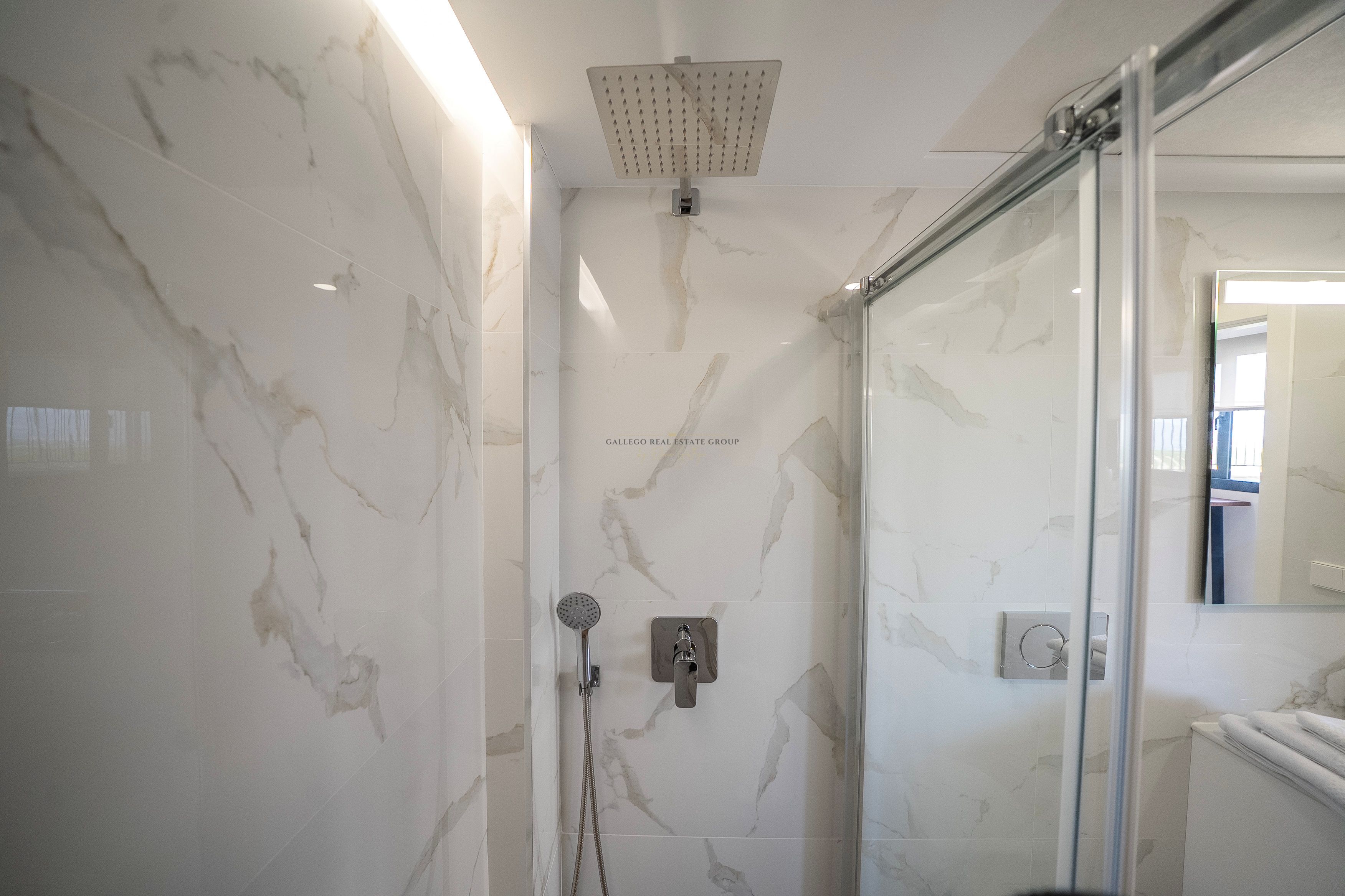 Venta de obra nueva en La Finca Golf