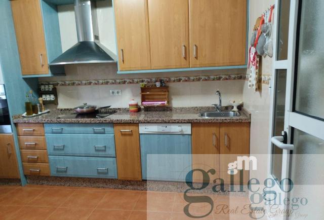 Venta de casa en Jaén