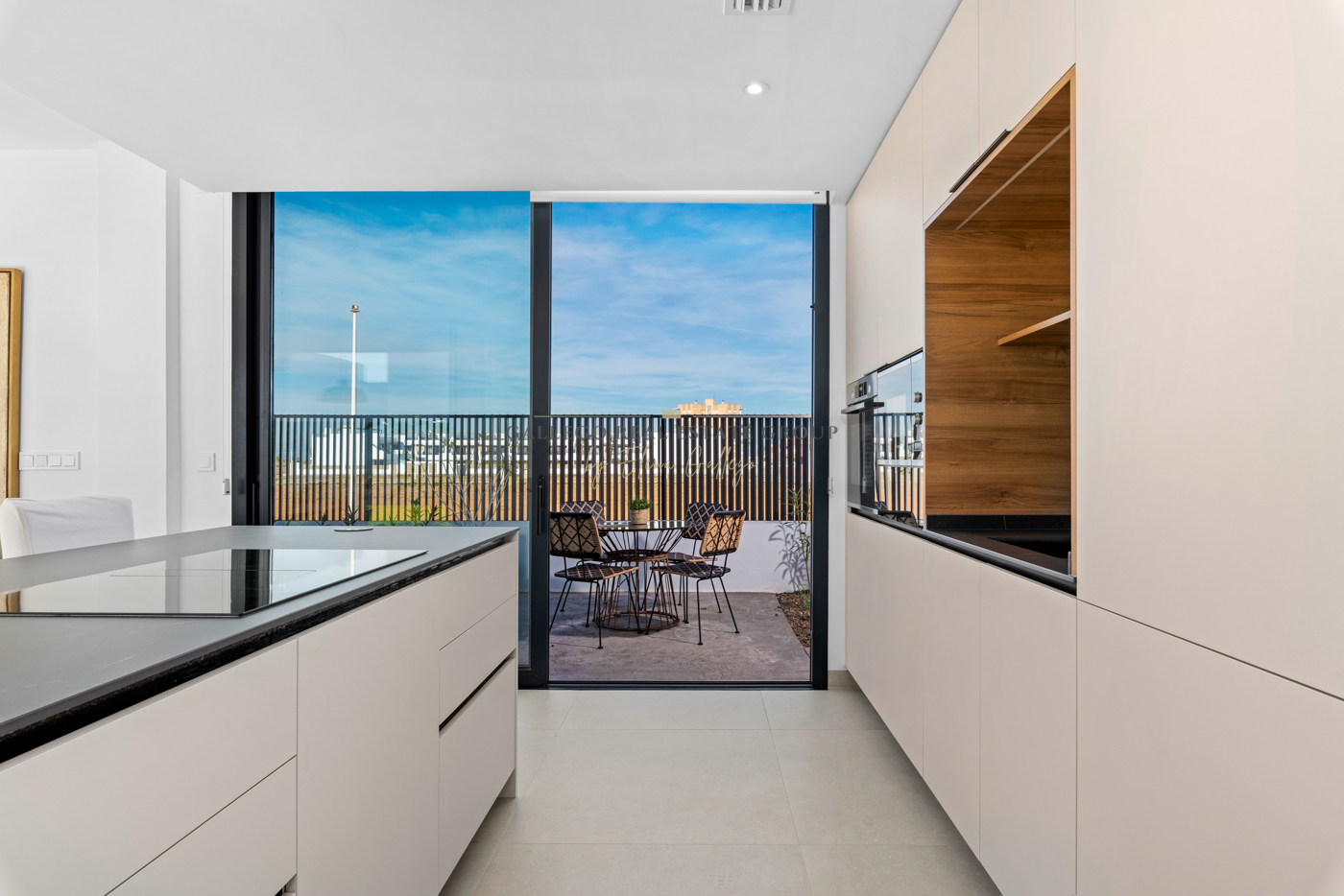 Venta de obra nueva en Mar de Cristal