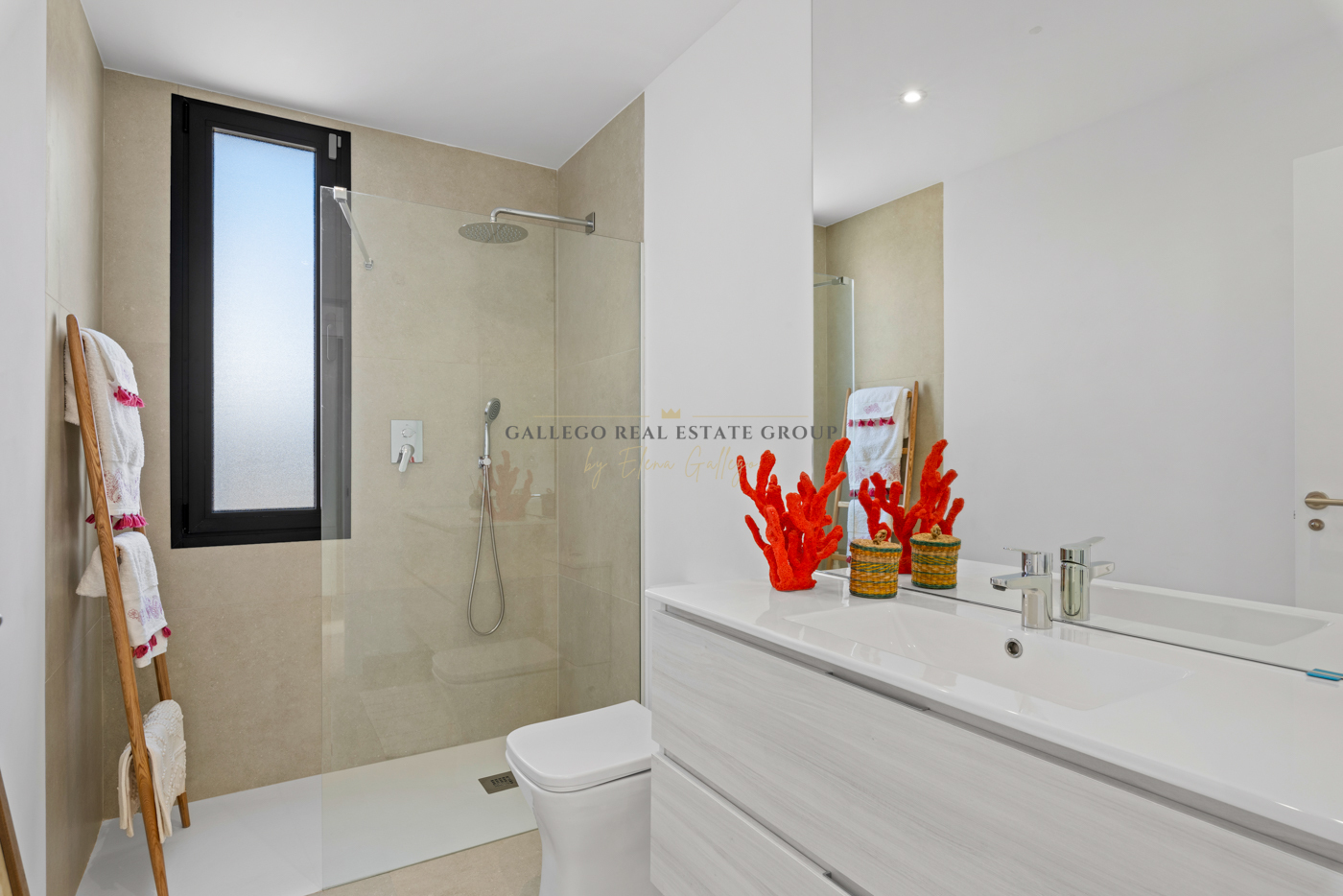 Venta de obra nueva en Mar de Cristal