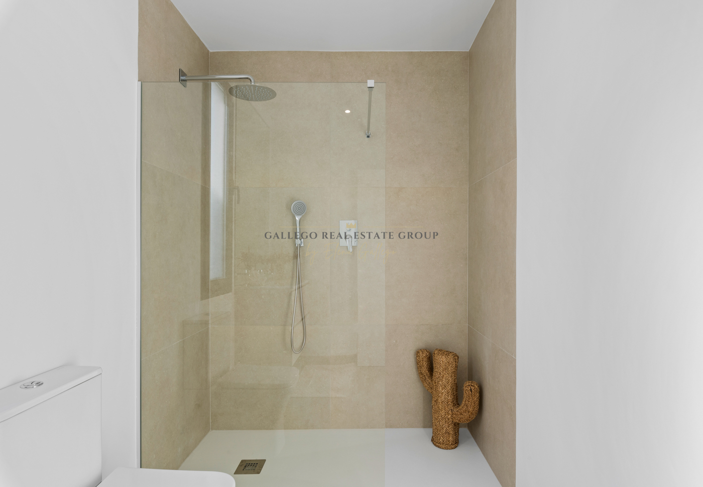 Venta de obra nueva en Mar de Cristal