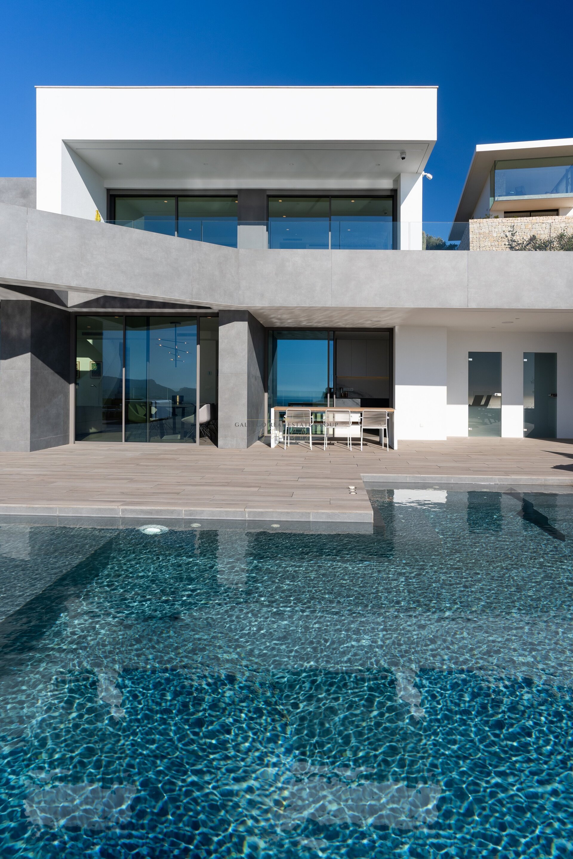 Venta de obra nueva en Cumbre del Sol