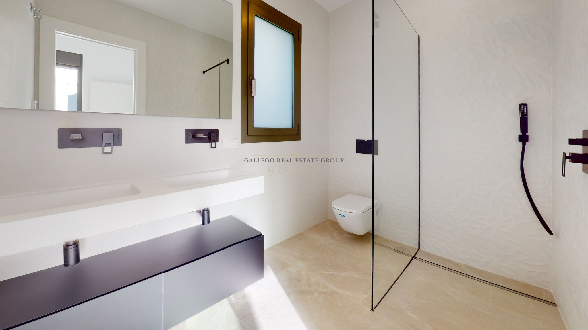 Venta de casa en Los Alcázares